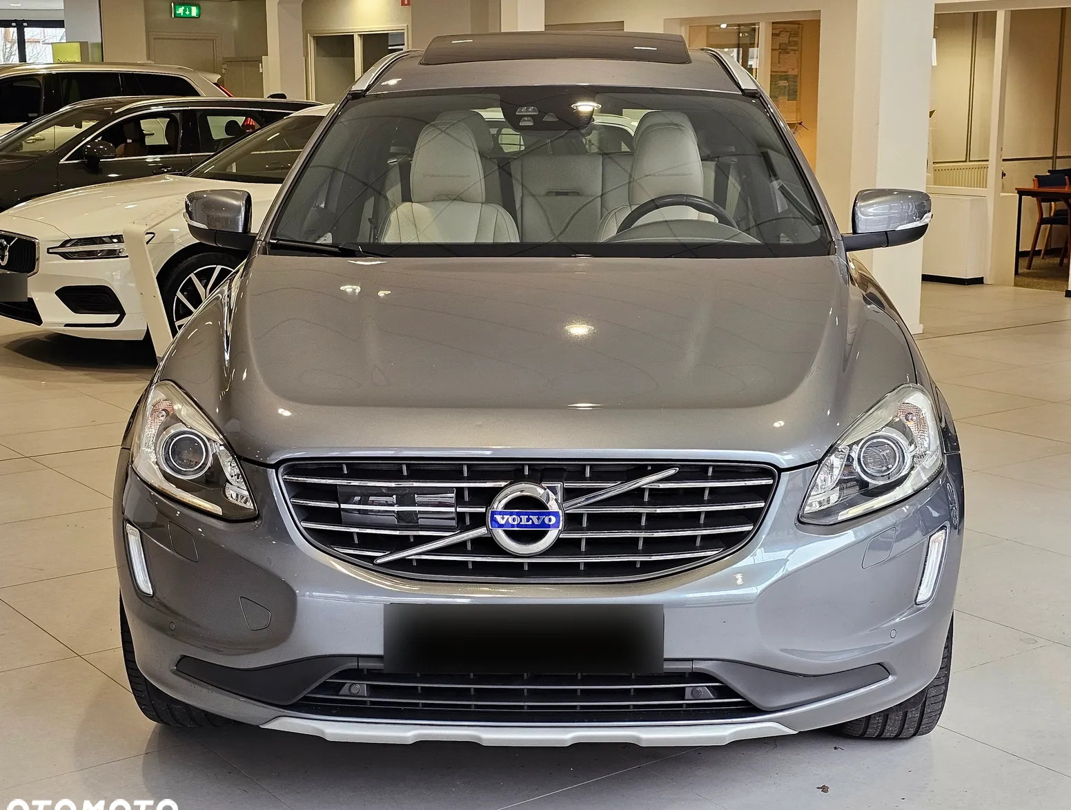 Volvo XC 60 cena 135900 przebieg: 156000, rok produkcji 2017 z Stryków małe 466